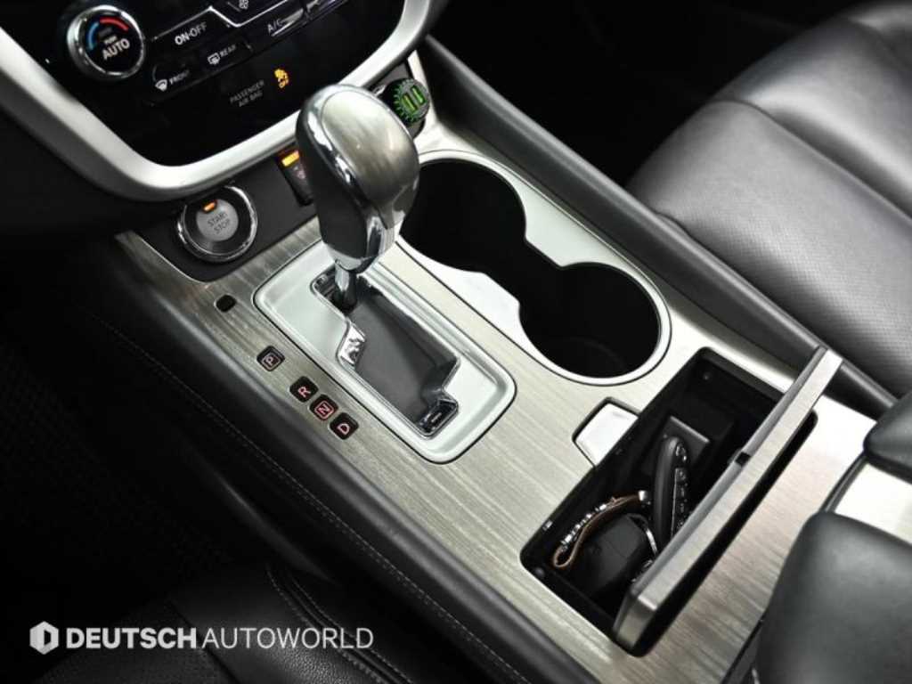 Nissan Murano — photo 09