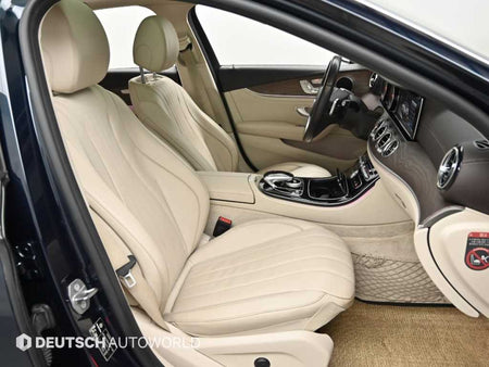 Mercedes-Benz E-Class — photo 10