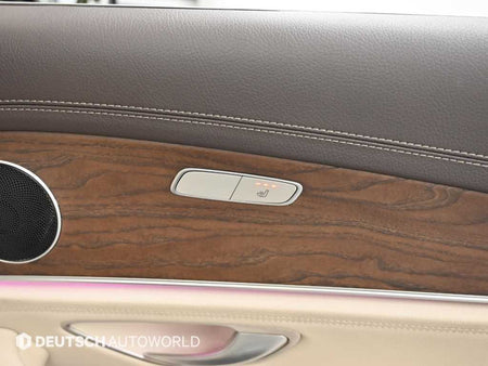 Mercedes-Benz E-Class — photo 16