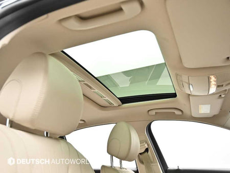 Mercedes-Benz E-Class — photo 18