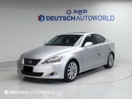 Lexus IS — photo 01