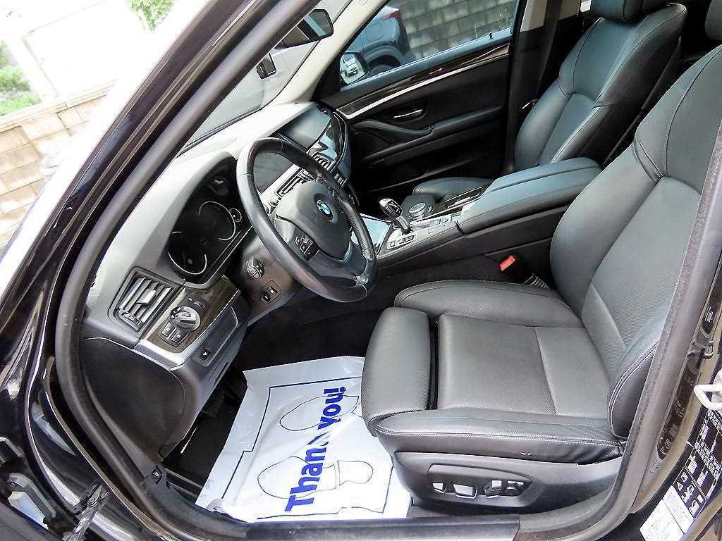 BMW 5-Series — photo 05