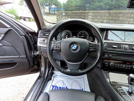 BMW 5-Series — photo 07