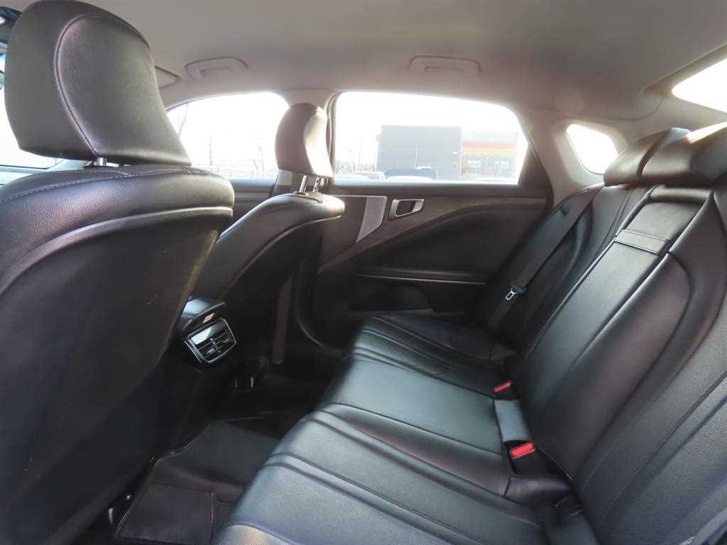 Kia K8 — photo 06