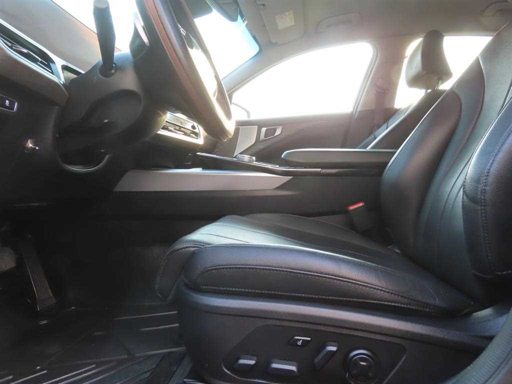Kia K8 — photo 14