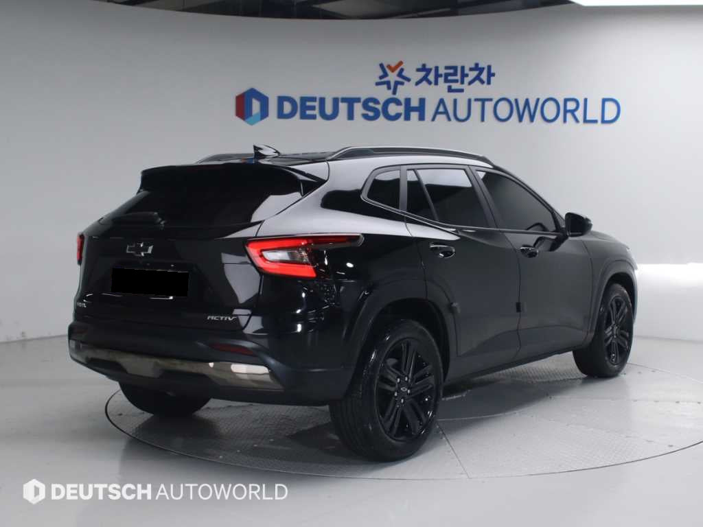 CHEVROLET Trax — photo 02