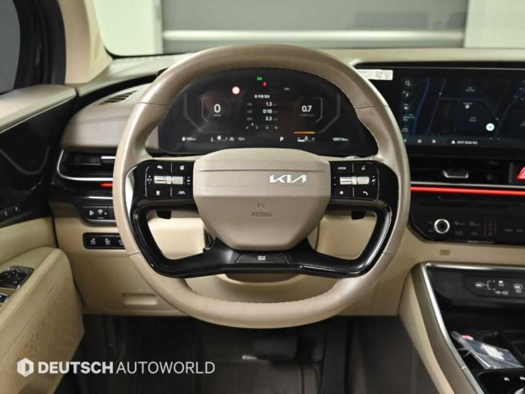 Kia Carnival — photo 13