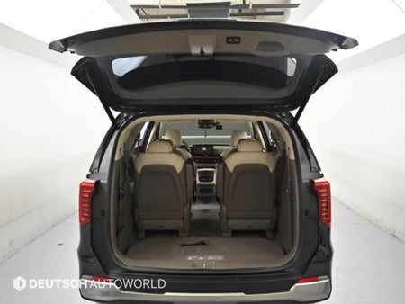 Kia Carnival — photo 19