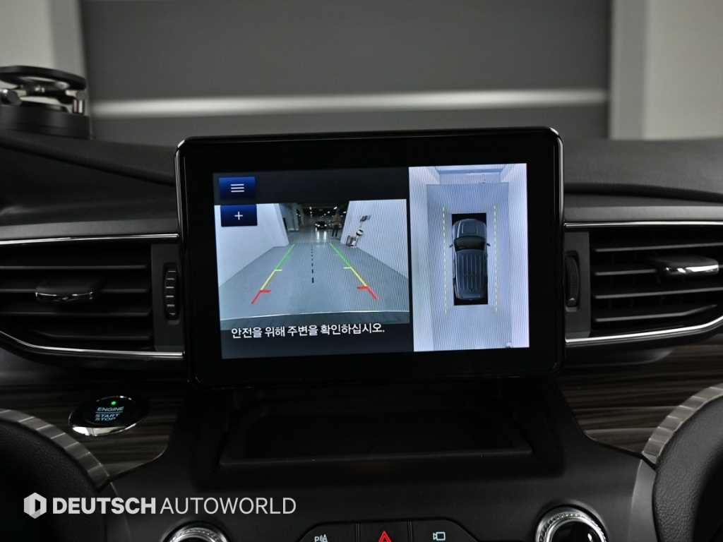 Ford Explorer — photo 15