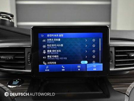 Ford Explorer — photo 17