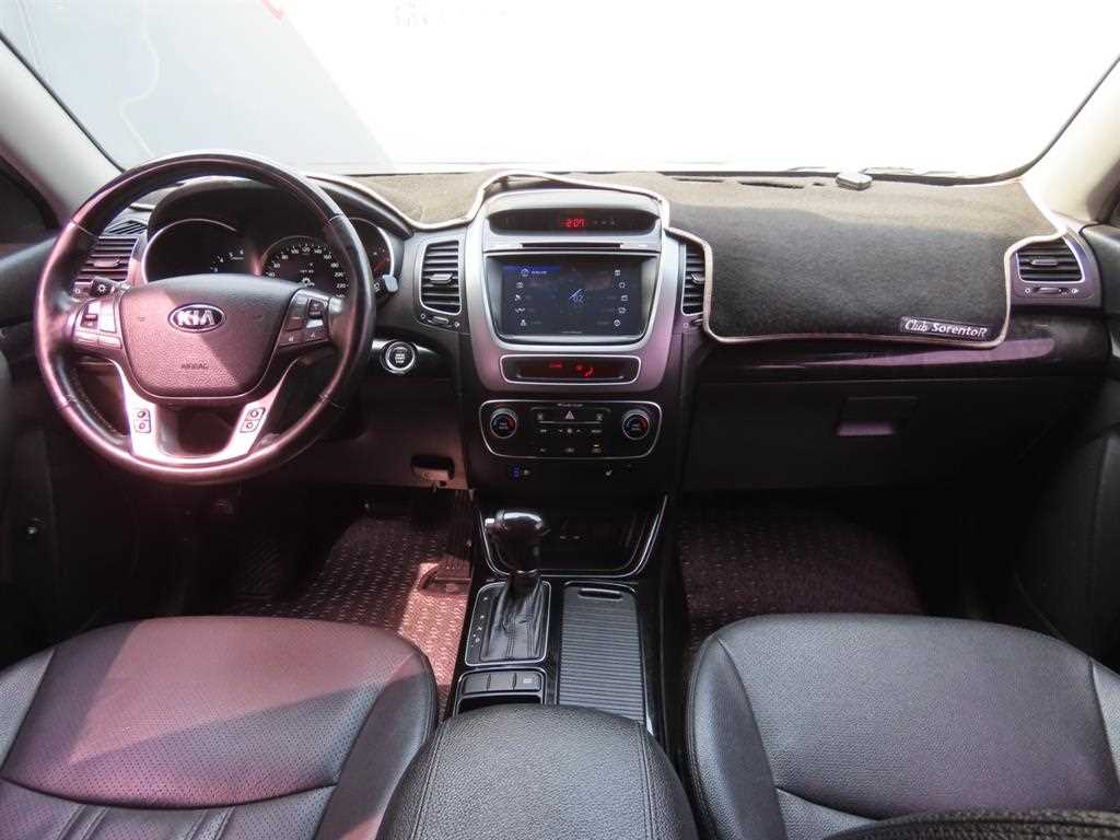 Kia Sorento — photo 09