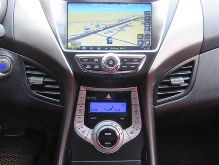 Hyundai Avante — photo 14