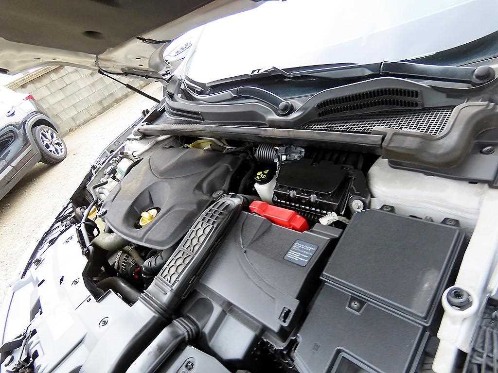 RENAULT SM6 — photo 19