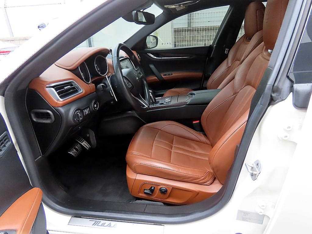 Maserati Ghibli — photo 05