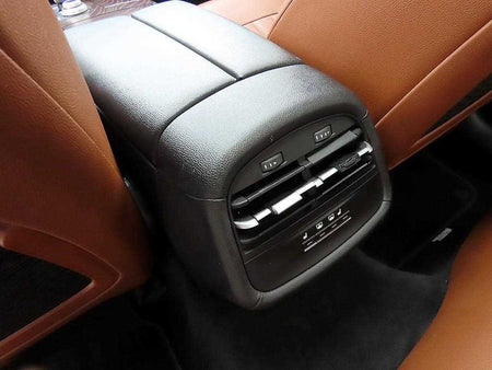 Maserati Ghibli — photo 16