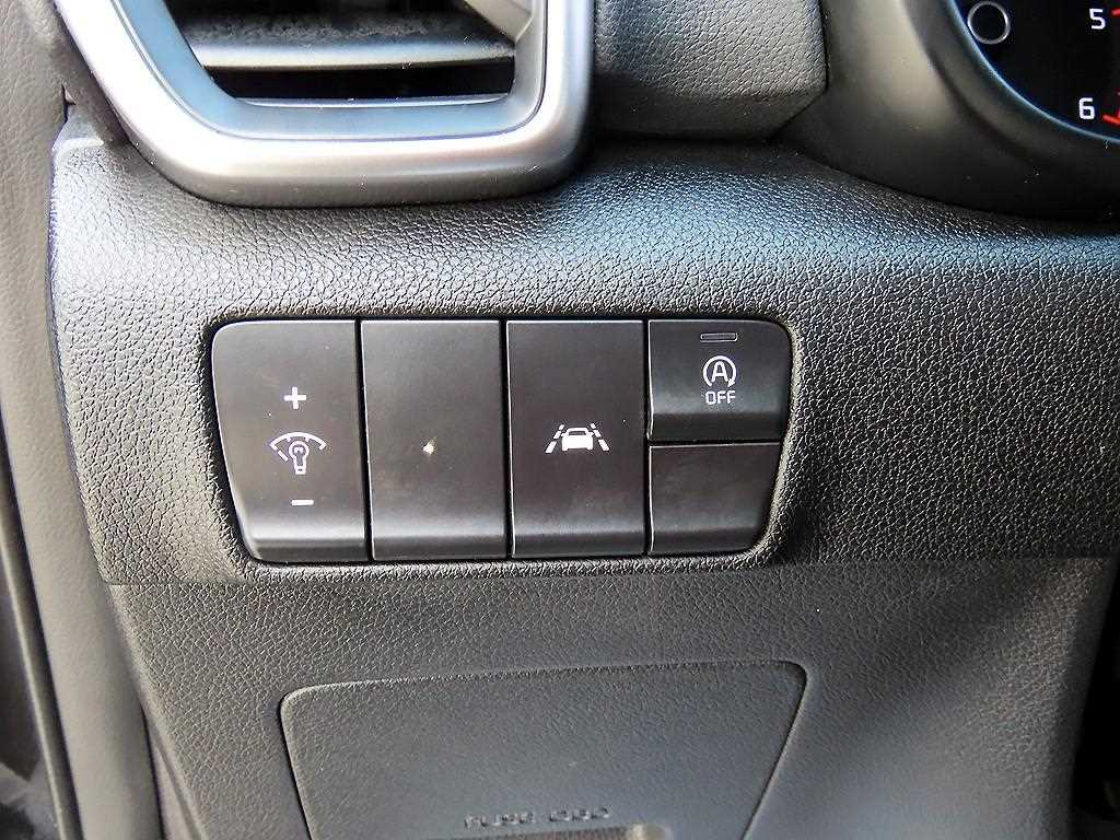 Kia Sportage — photo 12
