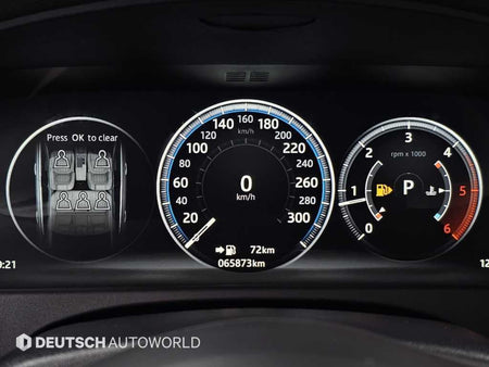 Jaguar XF — photo 08