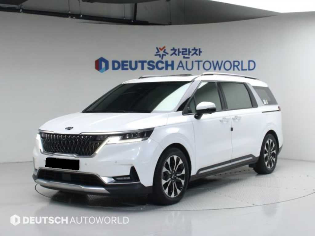 Kia Carnival — photo 01