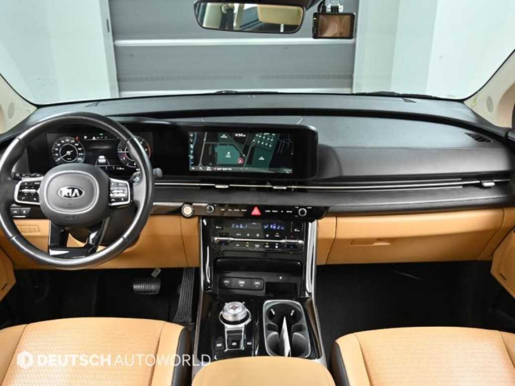Kia Carnival — photo 07