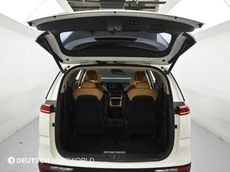 Kia Carnival — photo 19
