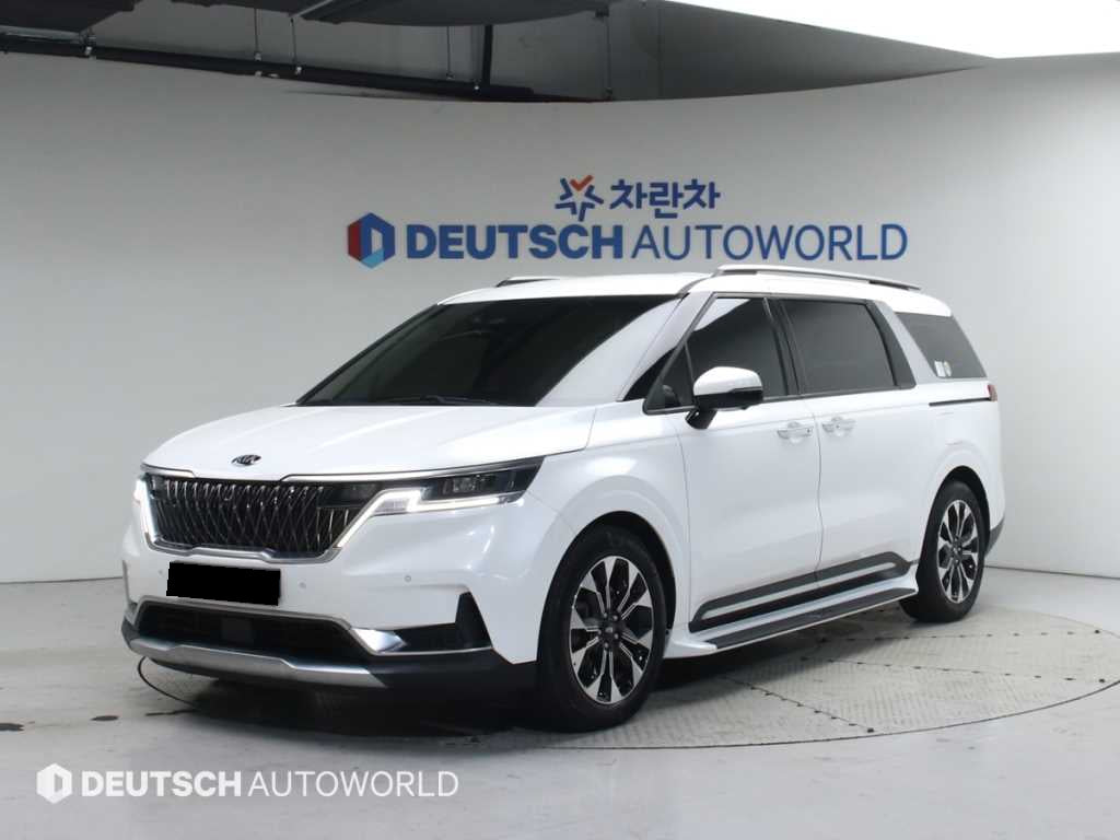 Kia Carnival — photo 01