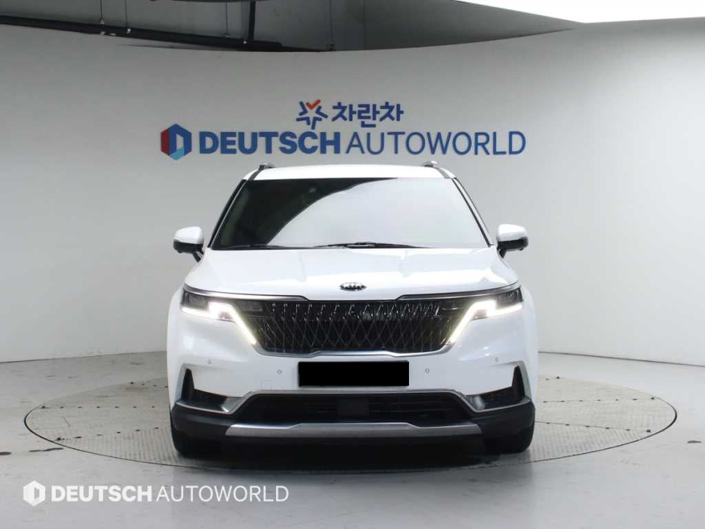 Kia Carnival — photo 03