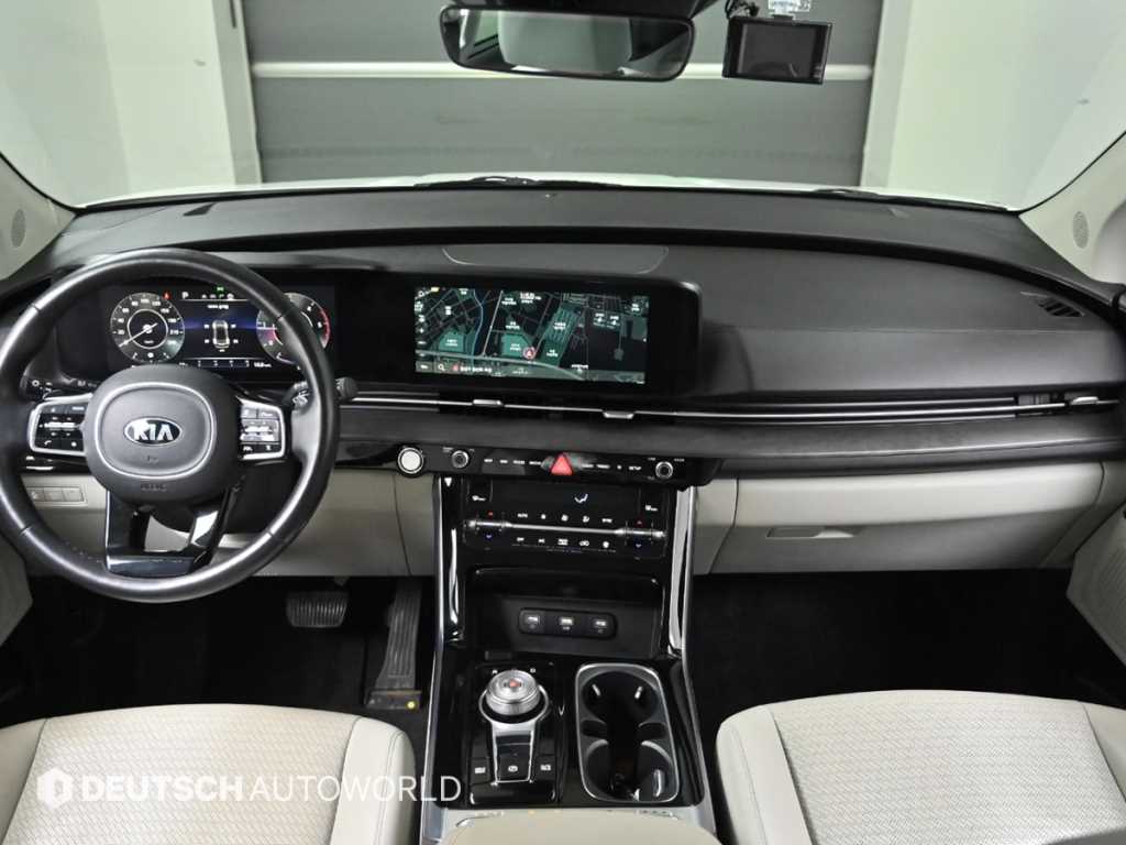Kia Carnival — photo 07