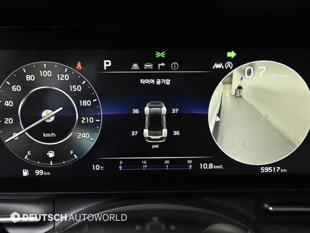 Kia Carnival — photo 08