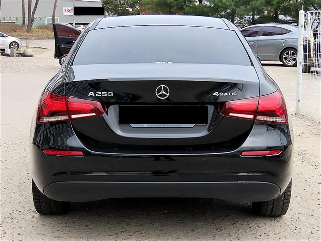 Mercedes-Benz A-Class — photo 04