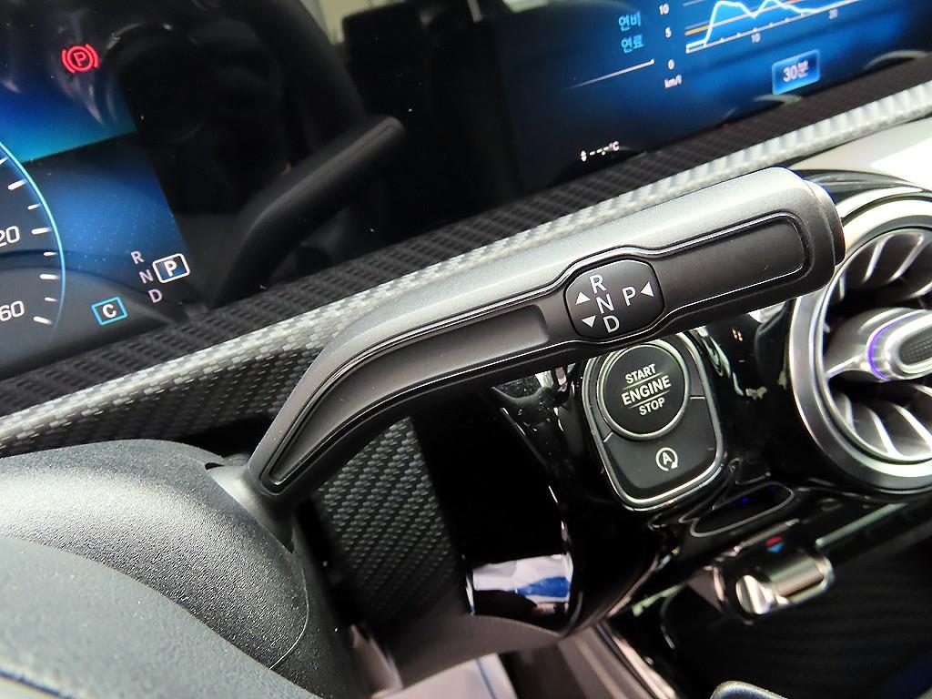 Mercedes-Benz A-Class — photo 10