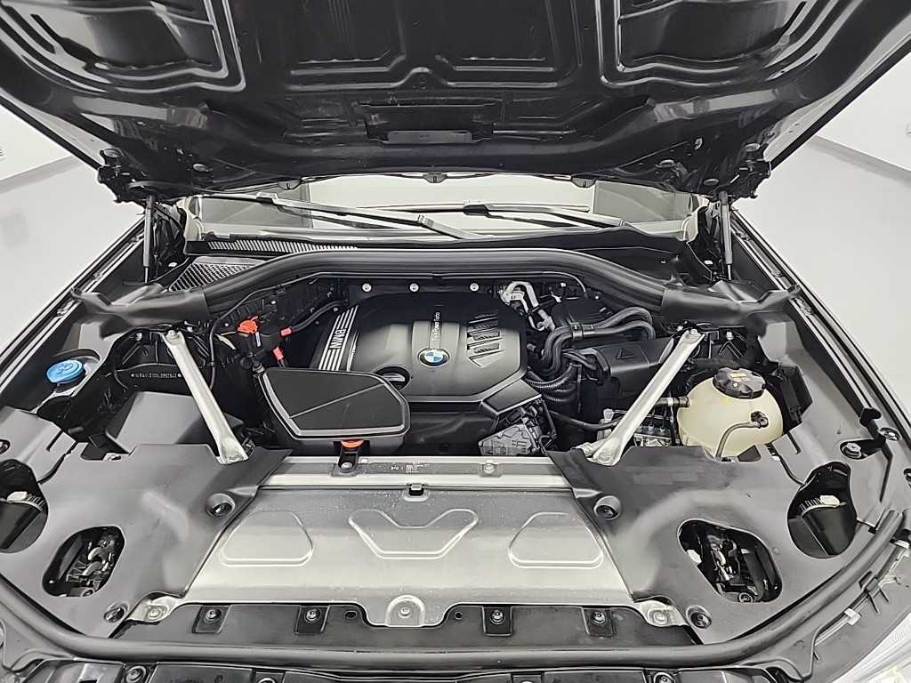 BMW X4 — photo 05
