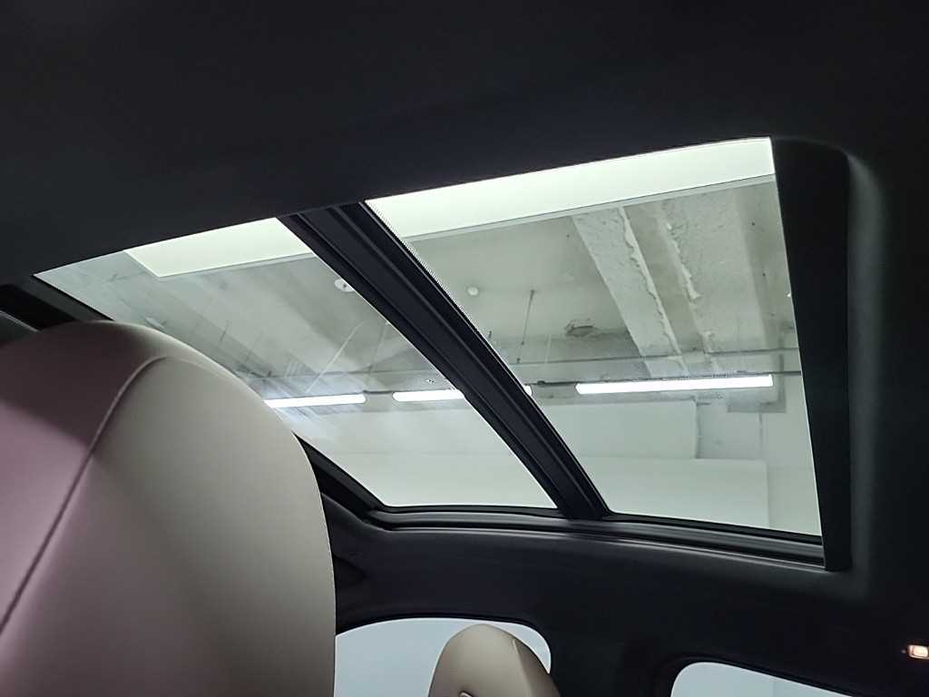 BMW X4 — photo 14