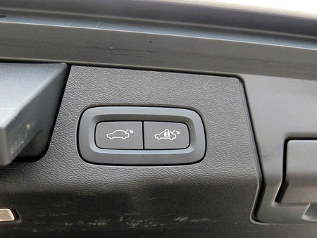 Volvo XC60 — photo 15