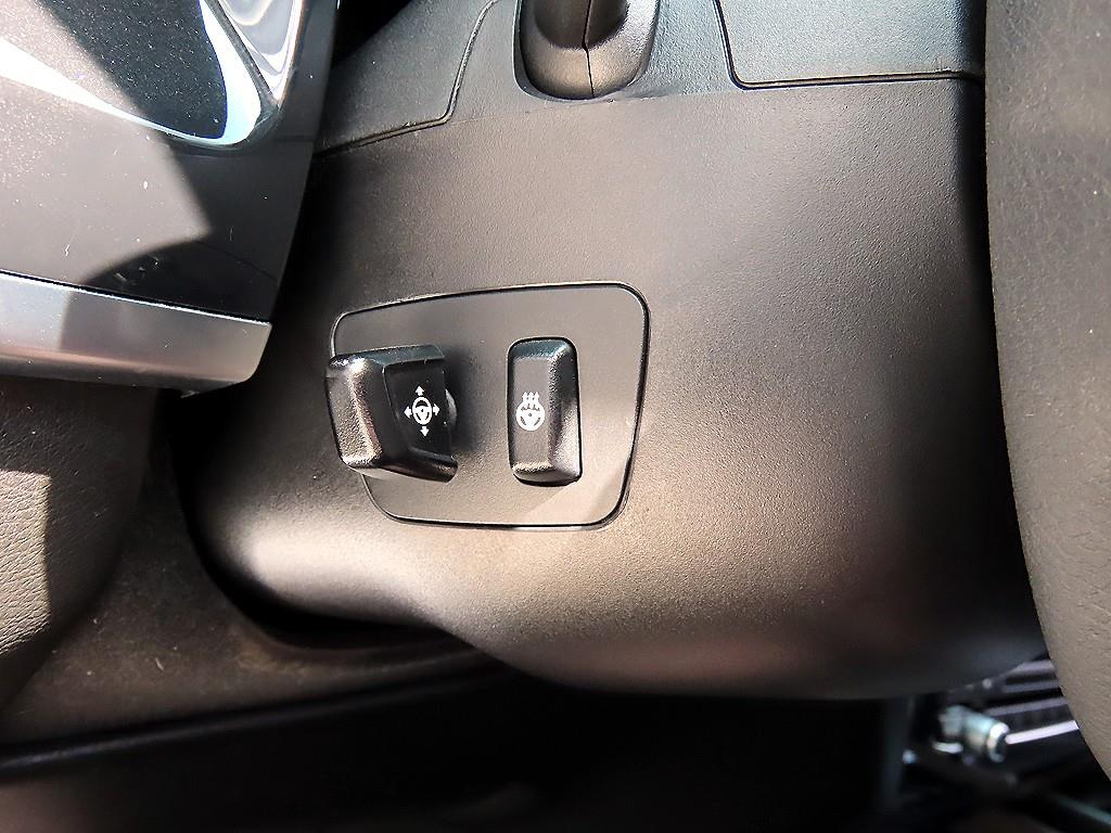 BMW X5 — photo 13
