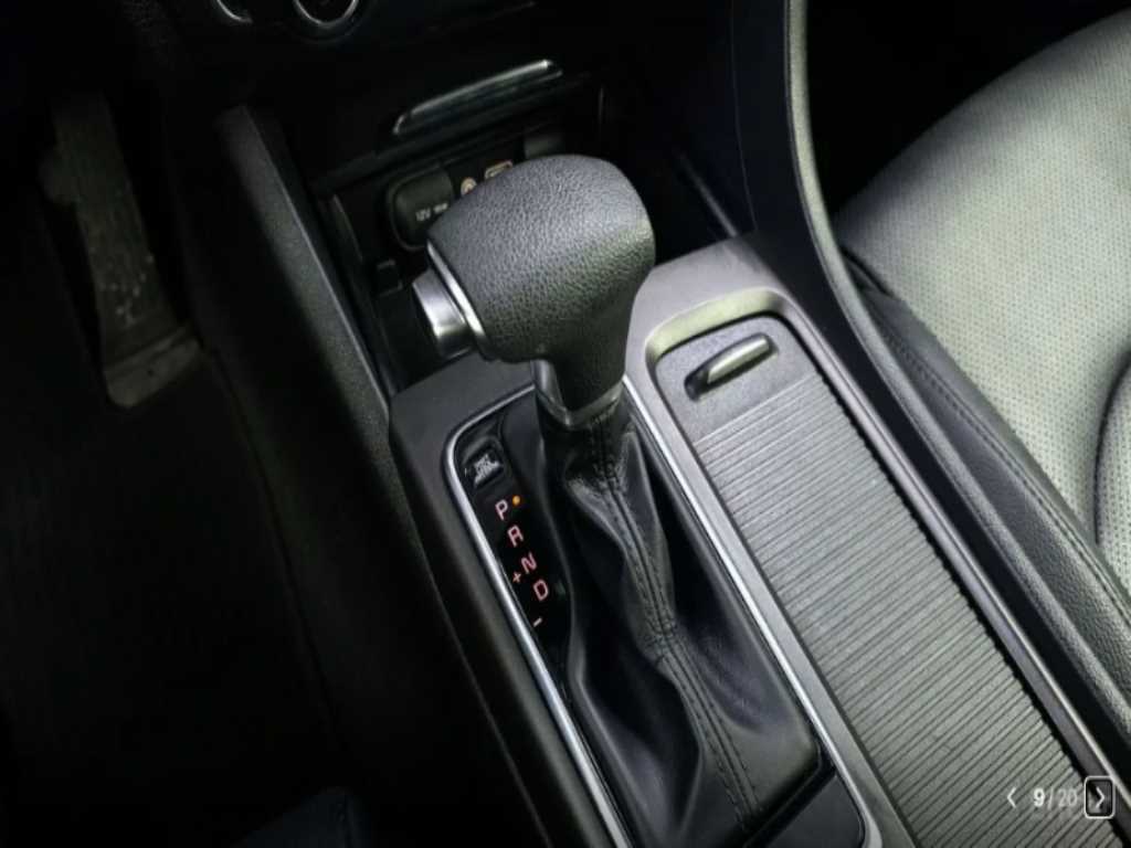 Kia K5 — photo 07
