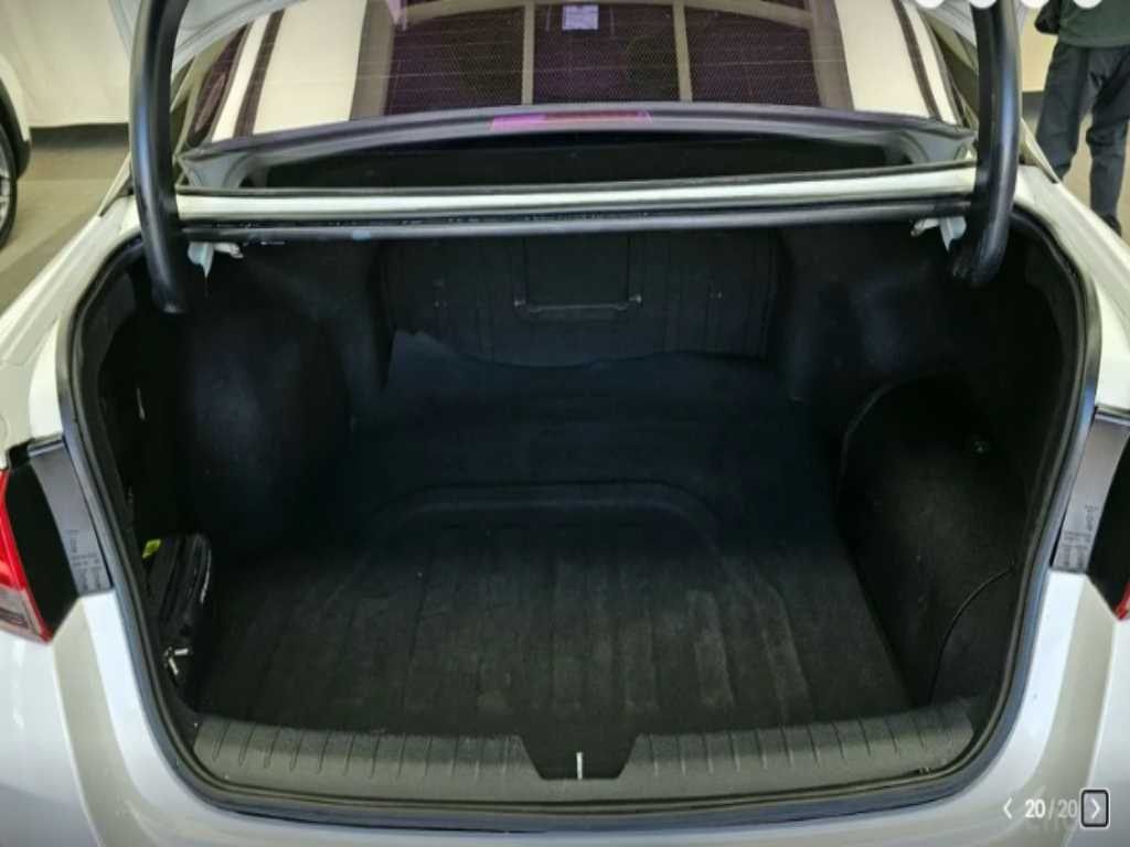 Kia K5 — photo 14