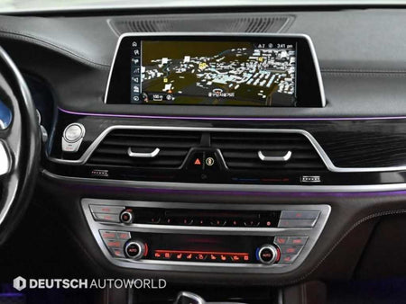BMW 7-Series — photo 14