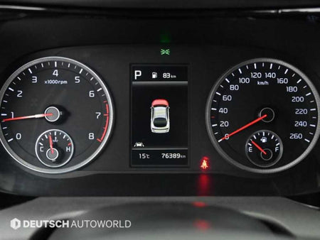 Kia K5 — photo 08