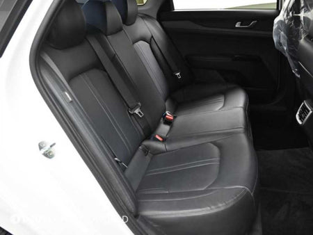 Kia K5 — photo 12