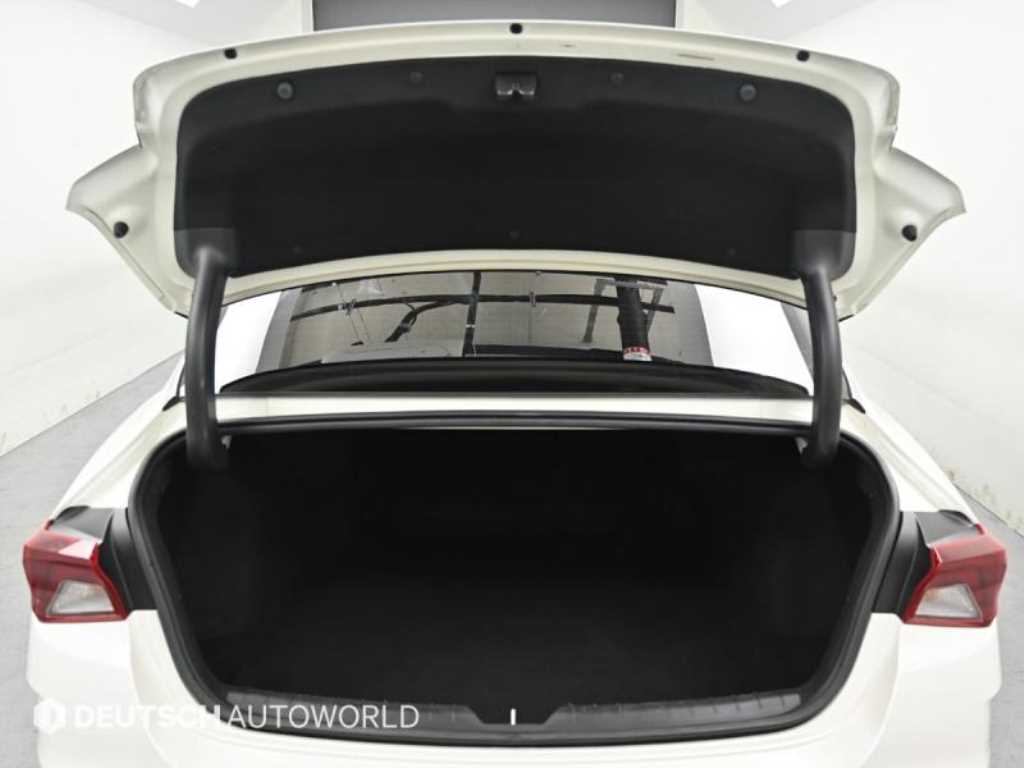 Kia K5 — photo 19