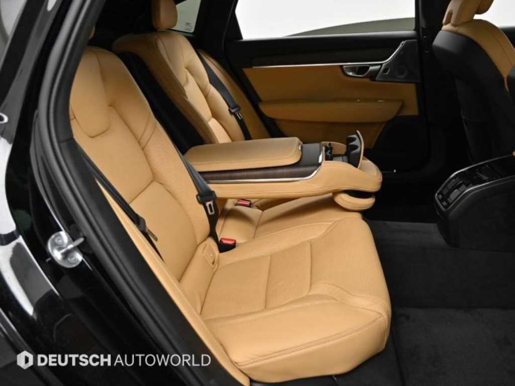 Volvo S90 — photo 12