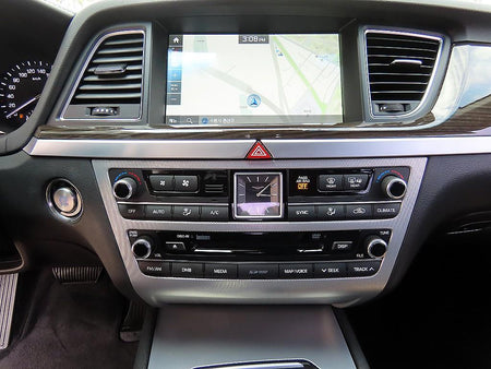 Genesis G80 — photo 14