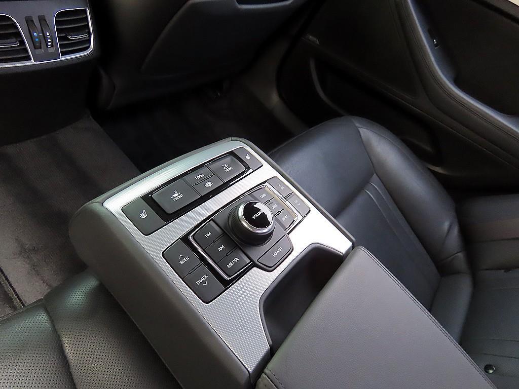 Genesis G80 — photo 15