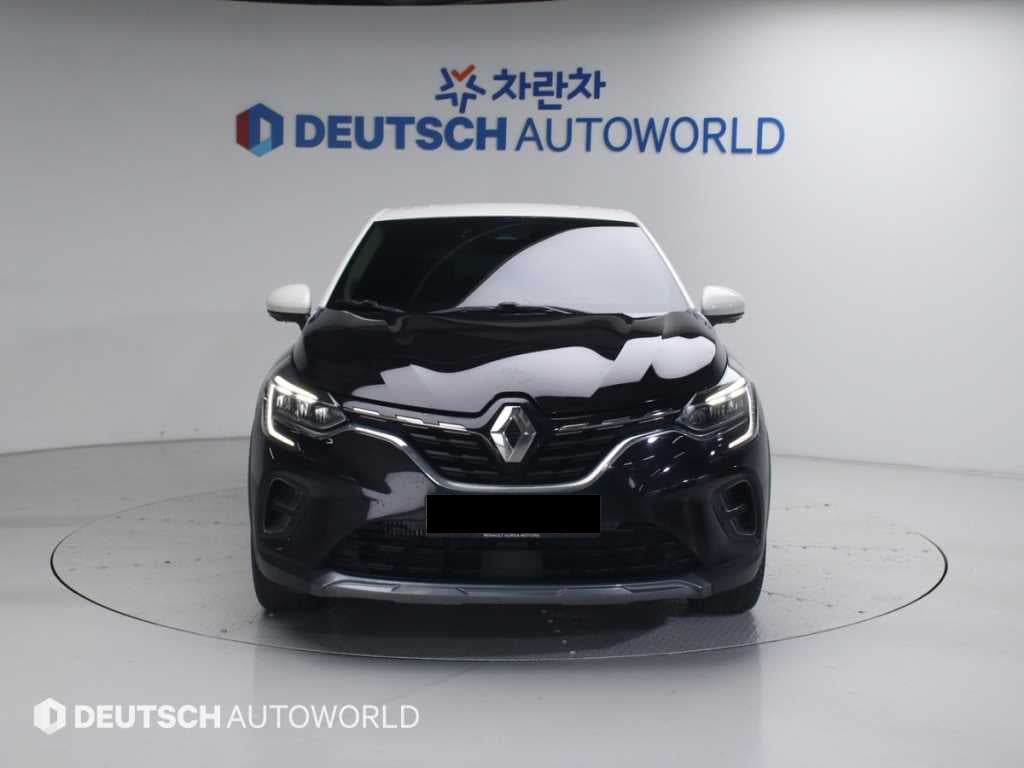 RENAULT Captur — photo 03