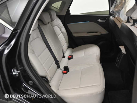 RENAULT Captur — photo 12