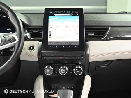 RENAULT Captur — photo 14