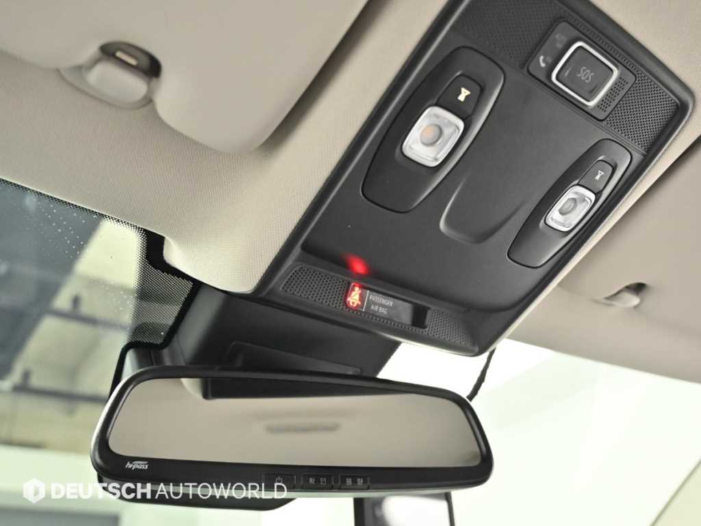 RENAULT Captur — photo 18