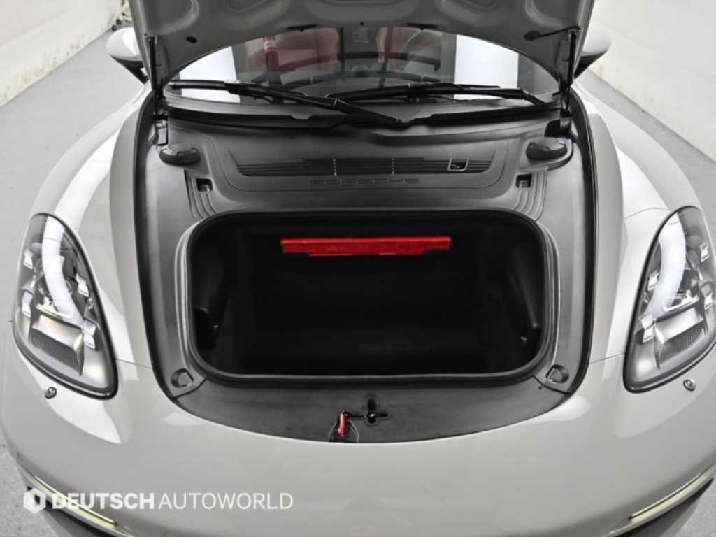 Porsche 718 — photo 07