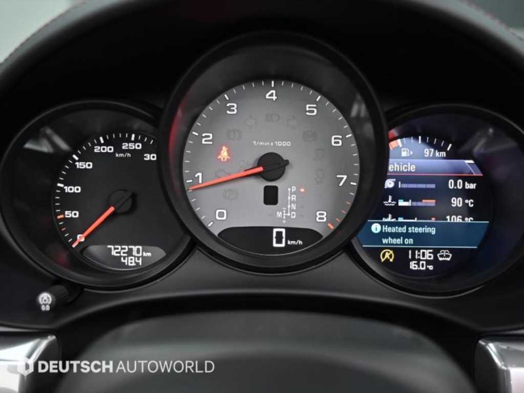Porsche 718 — photo 09
