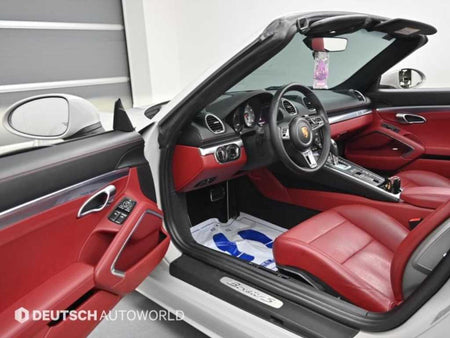 Porsche 718 — photo 12